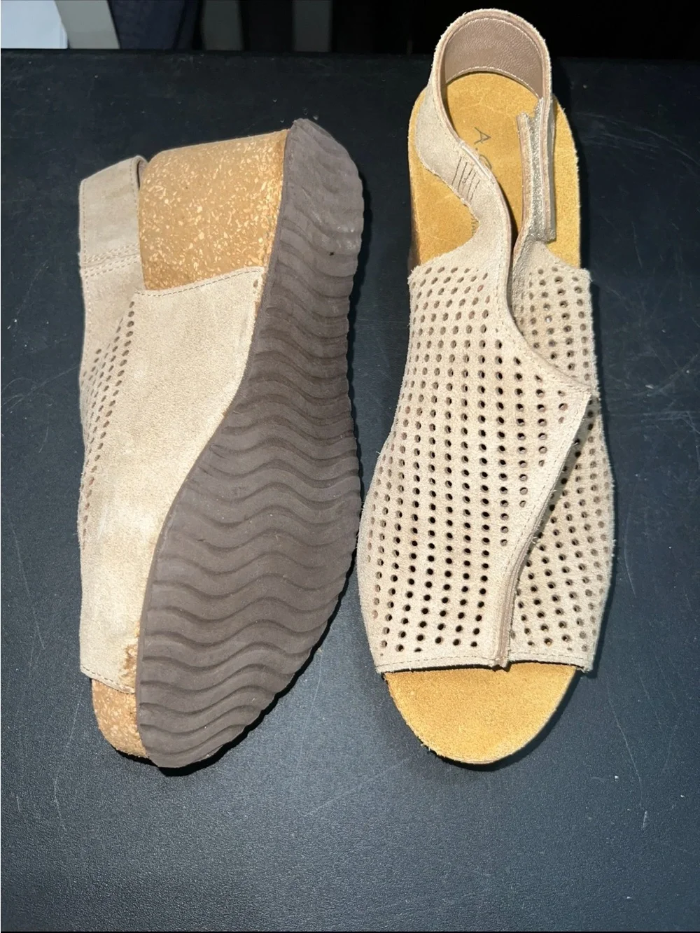 A. Giannetti taupe suede